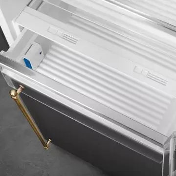 Réfrigérateur combiné		SMEG		FA8005RAO5
