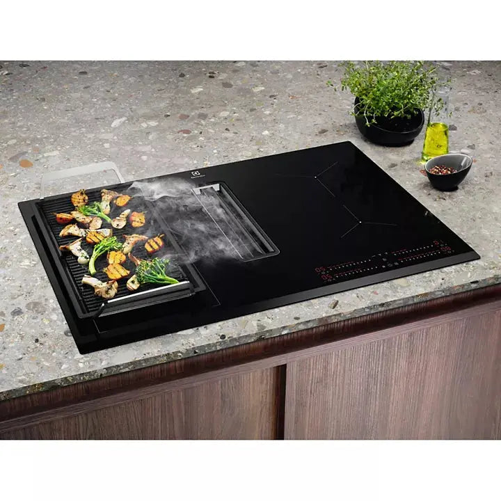 Table induction aspirante ELECTROLUX KCC83443 recyclage