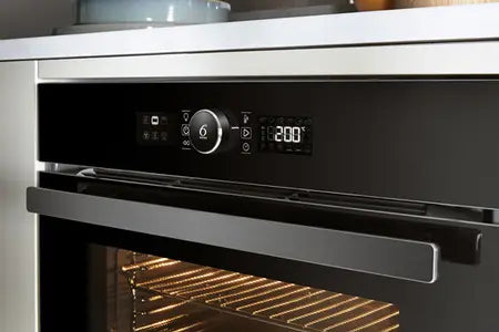 Whirlpool four AKZ96290NB
